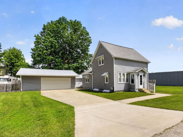 124 E Bittner Avenue, Reed City, MI 49677