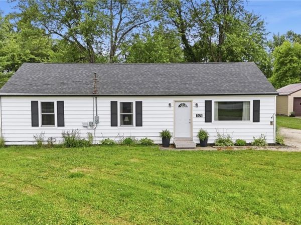 3471 State Route 5 , Newton Falls, OH 44444