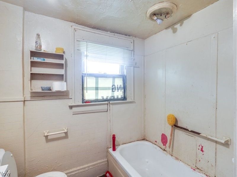 1131 Victory Street, Akron, OH 44301 Photo 11