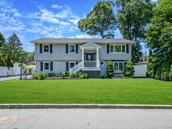 146 Rose Drive, Ronkonkoma, NY 11779