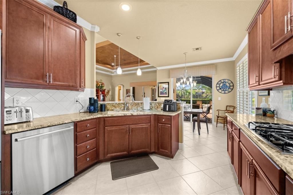 19603 Maddelena Cir , Estero, FL 33967 Photo