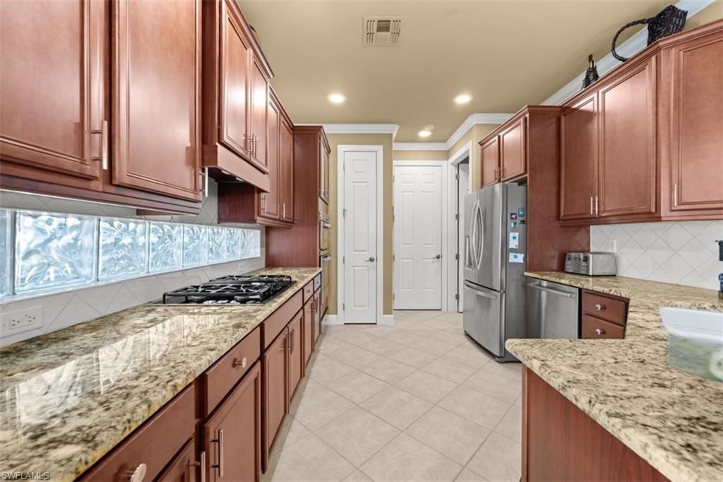 19603 Maddelena Cir , Estero, FL 33967 Photo