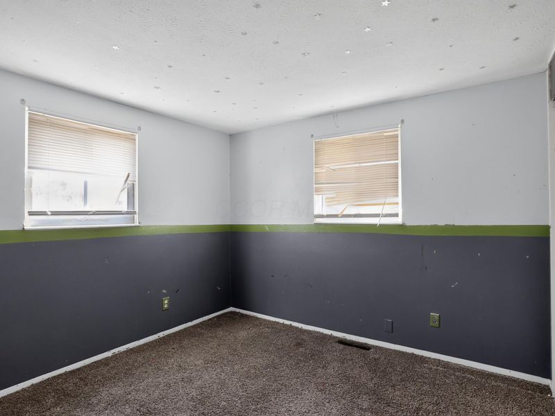 923 Wedgewood Drive , Columbus, OH 43228 Photo 10
