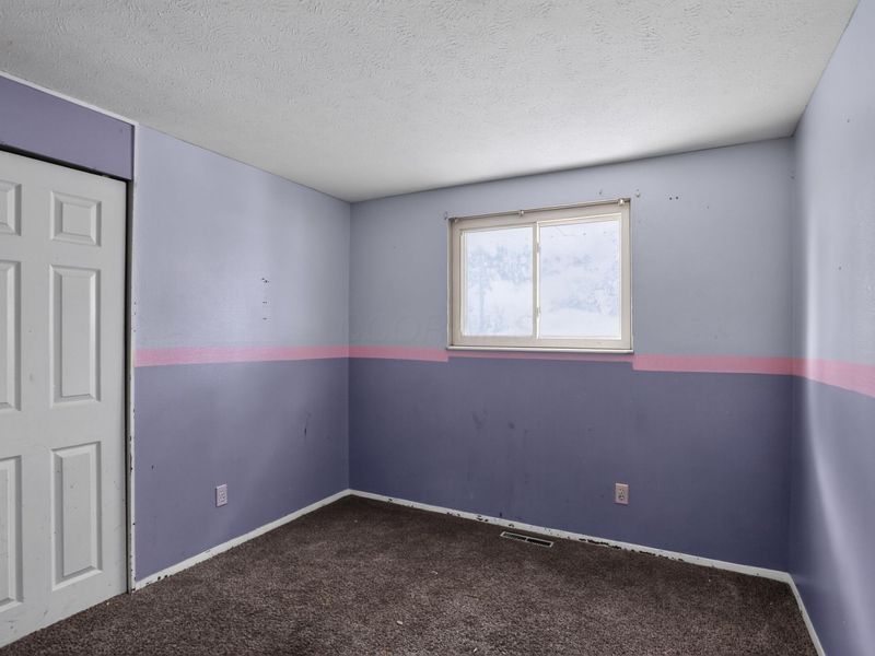 923 Wedgewood Drive , Columbus, OH 43228 Photo 11