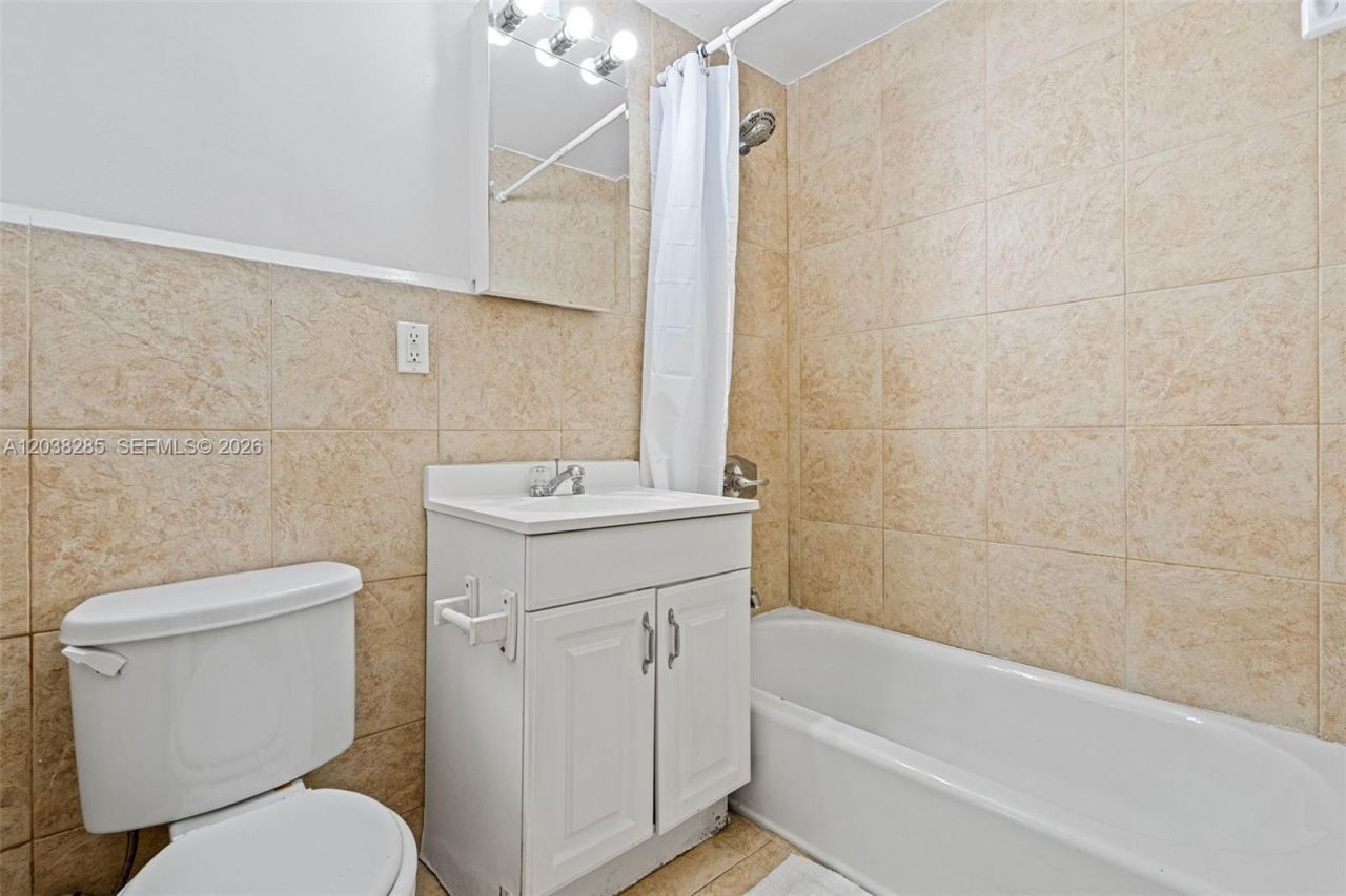 840 Lenox Ave , Unit 3, Miami Beach, FL 33139 Photo