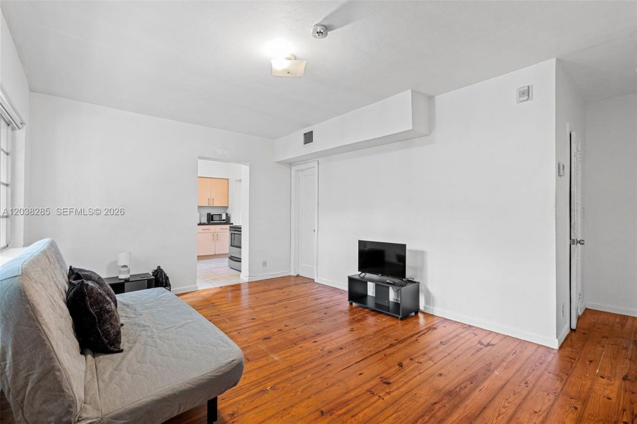 840 Lenox Ave , Unit 3, Miami Beach, FL 33139 Photo