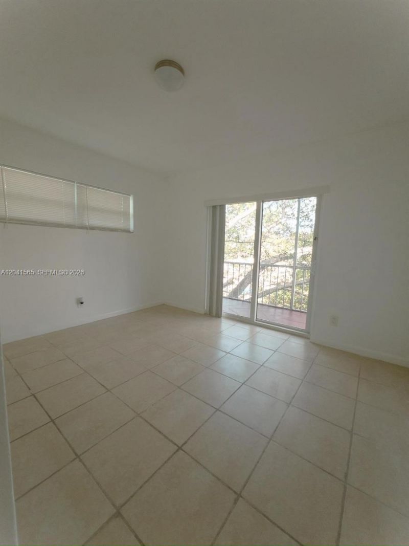 13335 Arch Creek Rd, Unit 5, North Miami, FL 33181 Photo