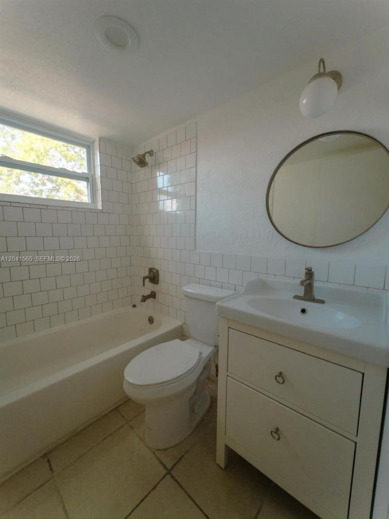 13335 Arch Creek Rd, Unit 5, North Miami, FL 33181 Photo