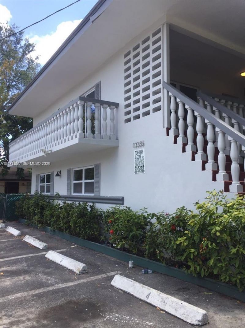 13335 Arch Creek Rd , Unit 4, North Miami, FL 33181 Photo