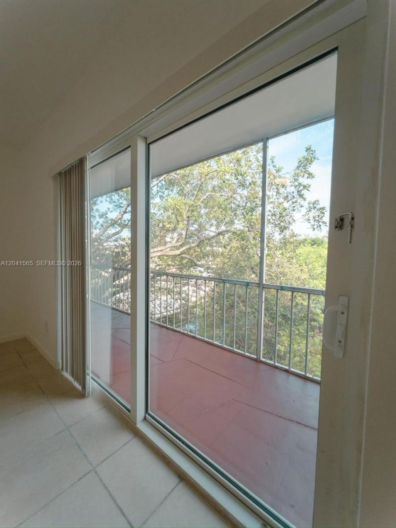 13335 Arch Creek Rd, Unit 5, North Miami, FL 33181 Photo