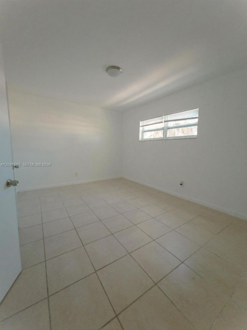 13335 Arch Creek Rd, Unit 5, North Miami, FL 33181 Photo