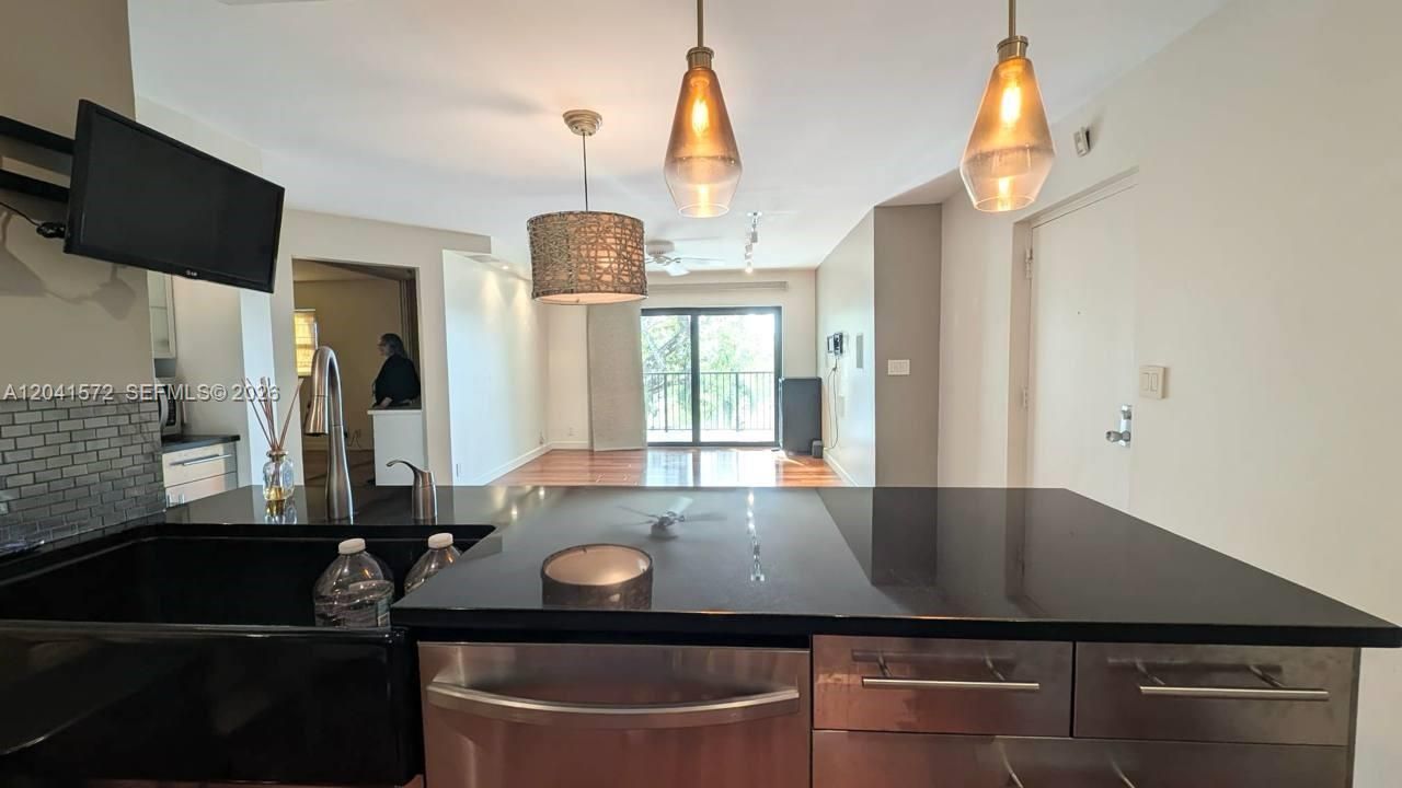900 River Reach Dr, Unit 404, Fort Lauderdale, FL 33315 Photo