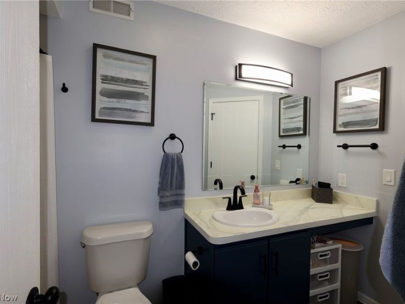 3389 Ivy Hill Circle, Unit D, Cortland, OH 44410 Photo 10