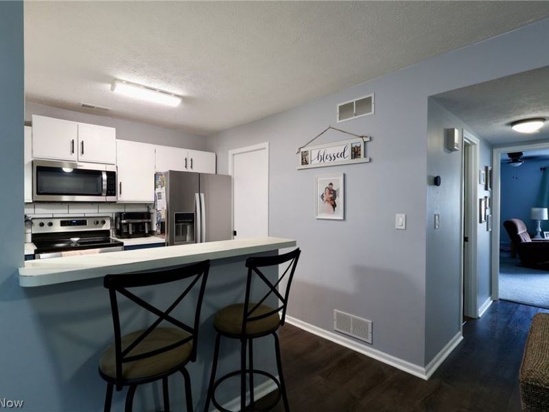 3389 Ivy Hill Circle, Unit D, Cortland, OH 44410 Photo 5