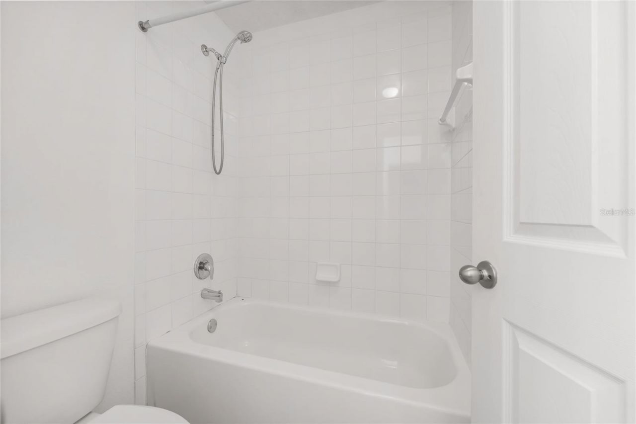 4824 Poolside Drive, Saint Cloud, FL 34769 Photo