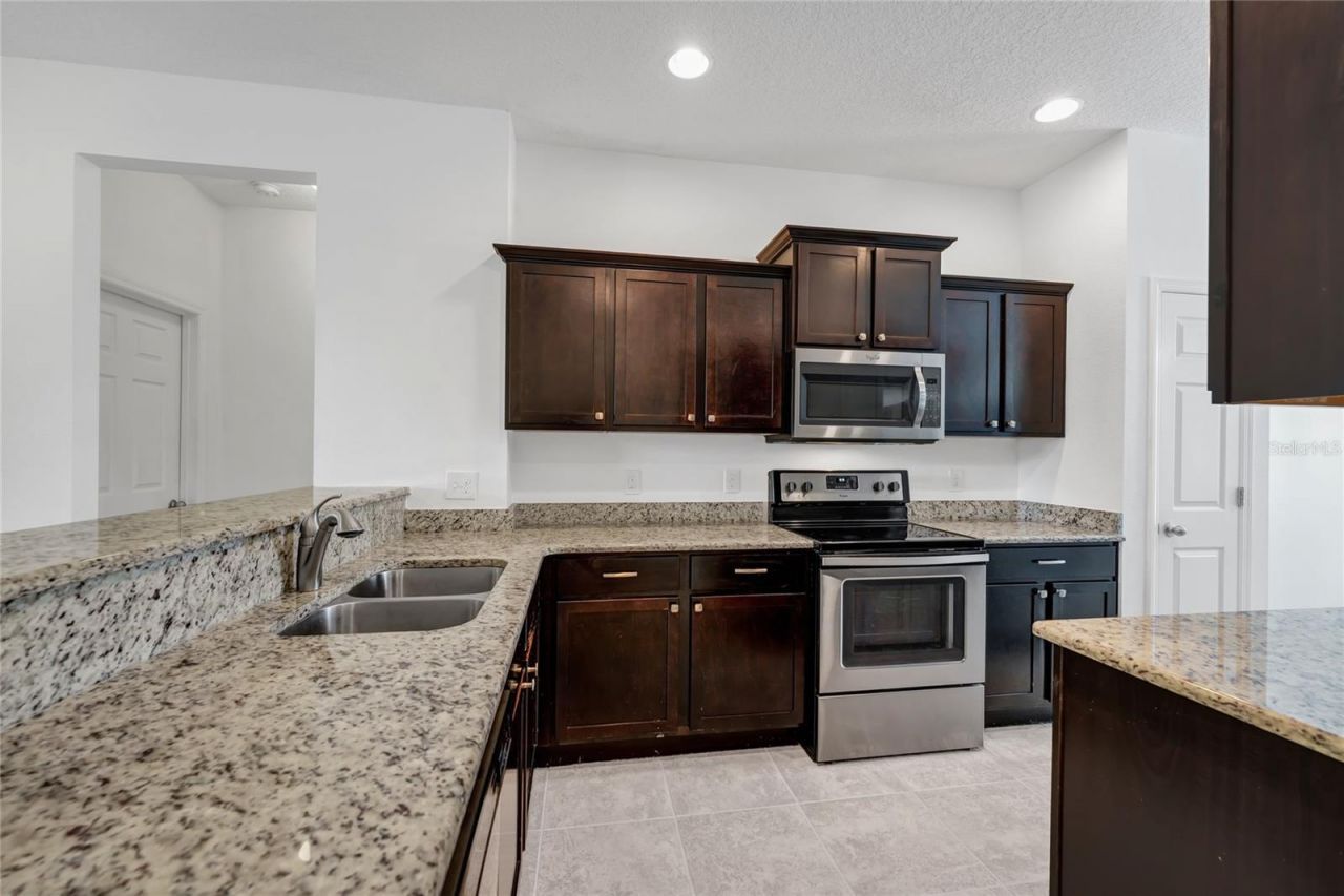 4824 Poolside Drive, Saint Cloud, FL 34769 Photo