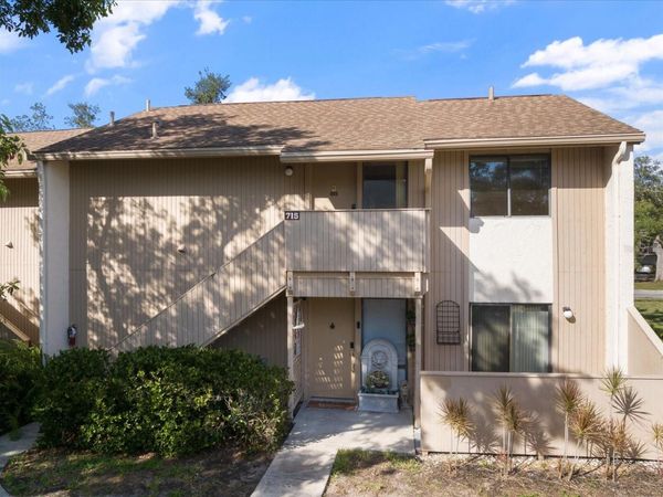 715 BIRD BAY CIRCLE , Unit 120, VENICE, FL 34285