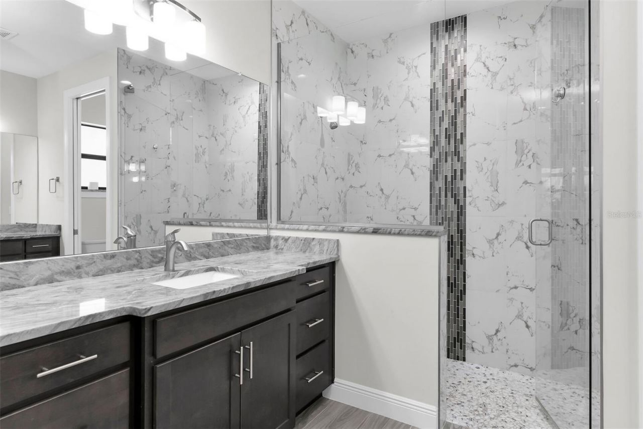 635 NE 7th Terrace , Cape Coral, FL 33909 Photo