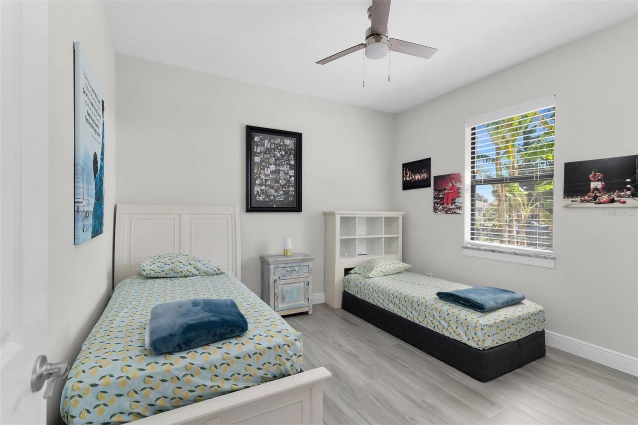 635 NE 7th Terrace , Cape Coral, FL 33909 Photo