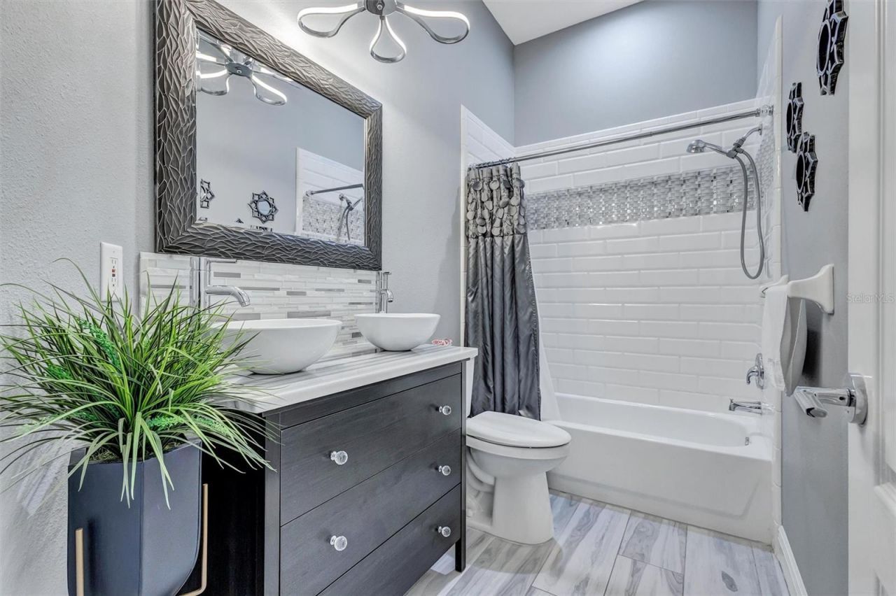 139 Tall Trees Court, Sarasota, FL 34232 Photo