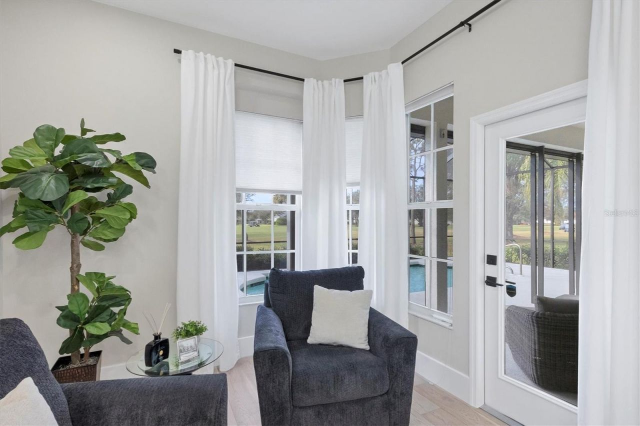 10114 Glenmore Avenue , Bradenton, FL 34202 Photo
