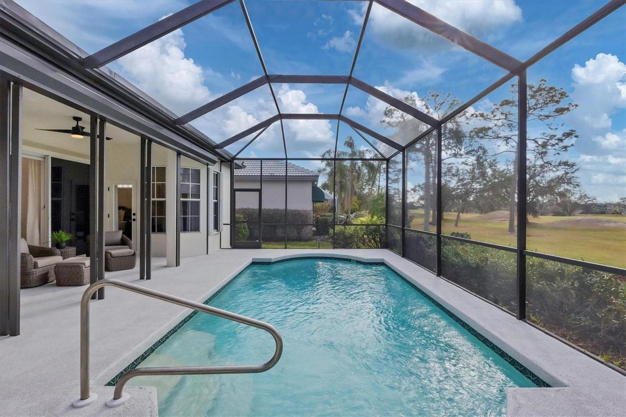 10114 Glenmore Avenue , Bradenton, FL 34202 Photo
