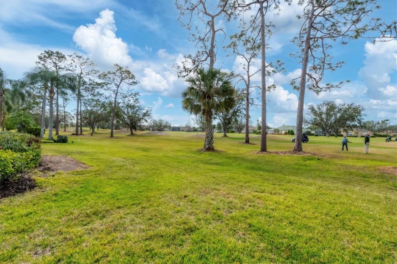 10114 Glenmore Avenue , Bradenton, FL 34202 Photo