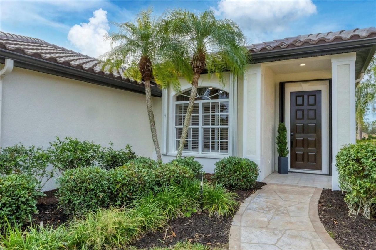 10114 Glenmore Avenue , Bradenton, FL 34202 Photo