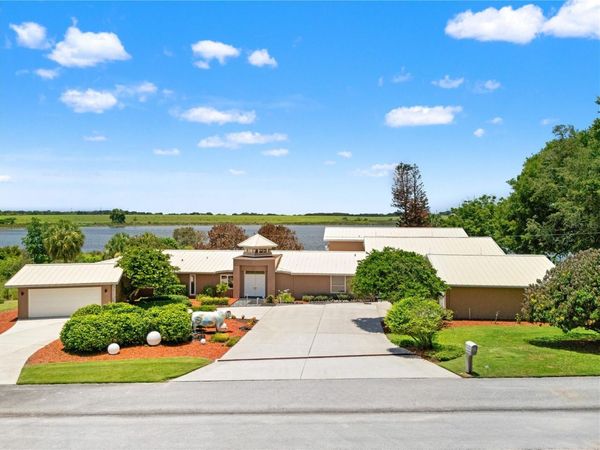 775 S ILAKEE AVENUE , LAKE ALFRED, FL 33850