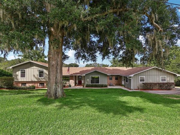 1460 GROVE STREET, EUSTIS, FL 32726