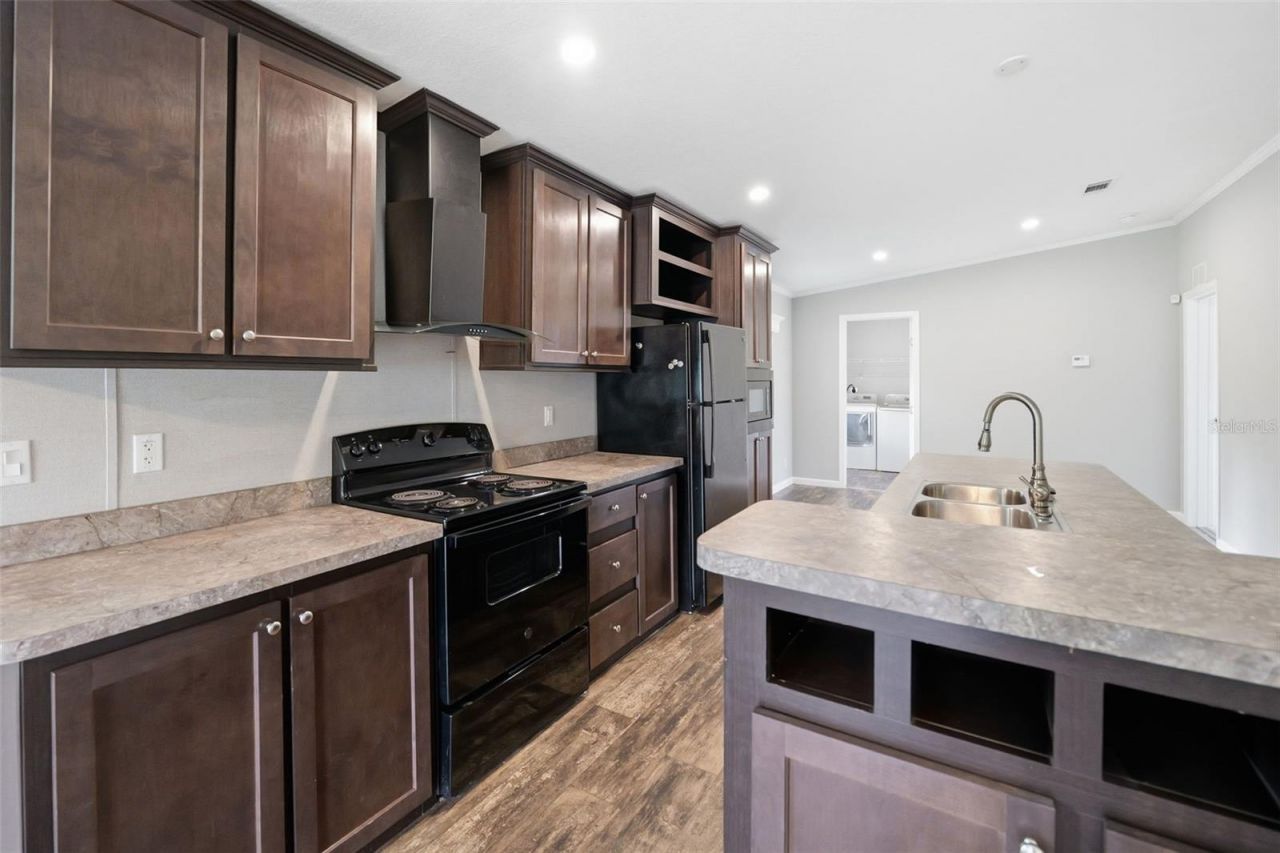 7239 Rooks Drive, Wesley Chapel, FL 33545 Photo