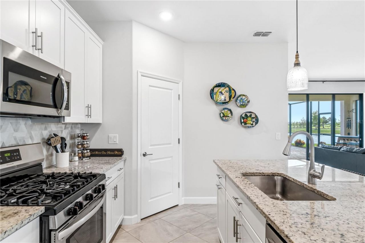 5105 Marina Basin Court , Bradenton, FL 34211 Photo