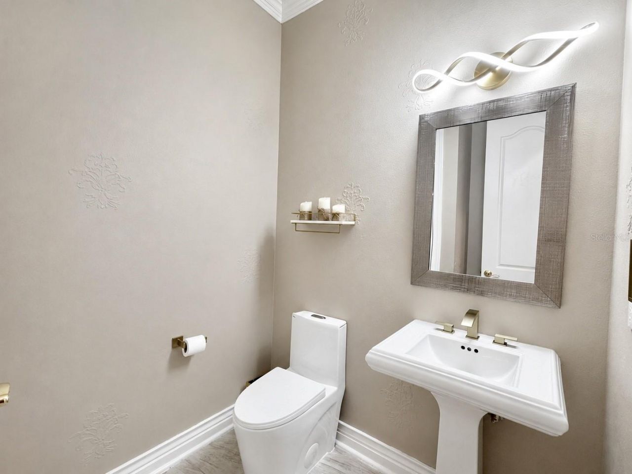 2280 Mackenzie Court, Clearwater, FL 33765 Photo