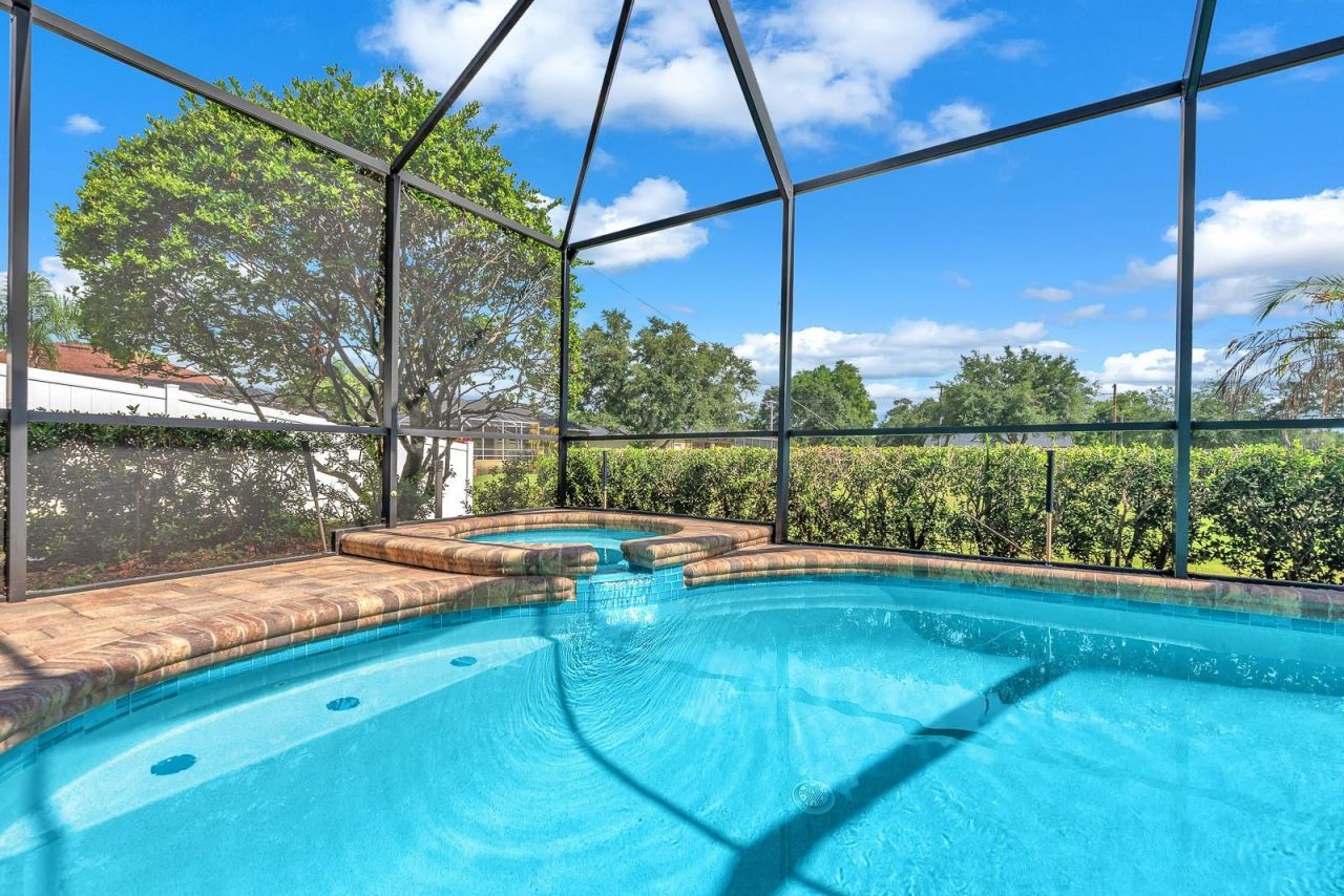2817 Durant Trails Boulevard , Dover, FL 33527 Photo