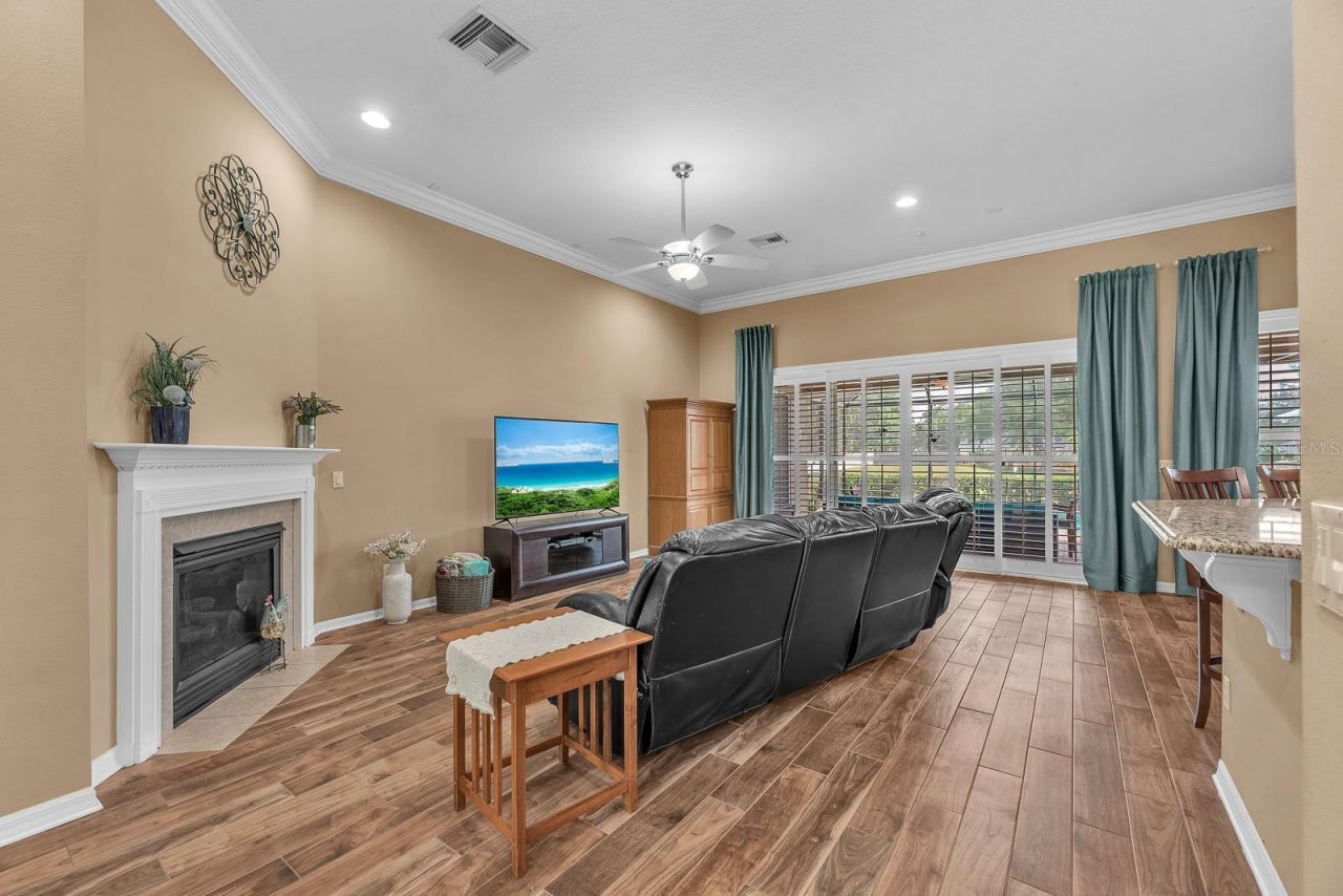 2817 Durant Trails Boulevard , Dover, FL 33527 Photo