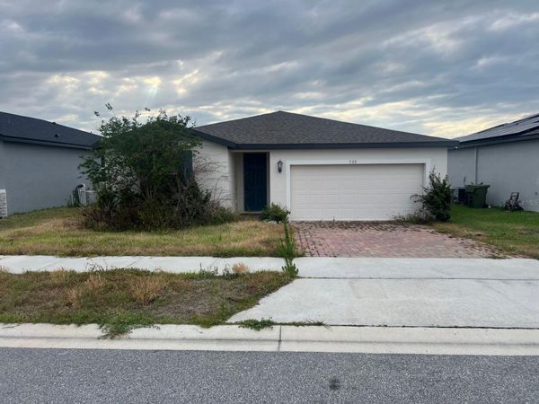 528 MCKENNA DRIVE , WINTER HAVEN, FL 33881