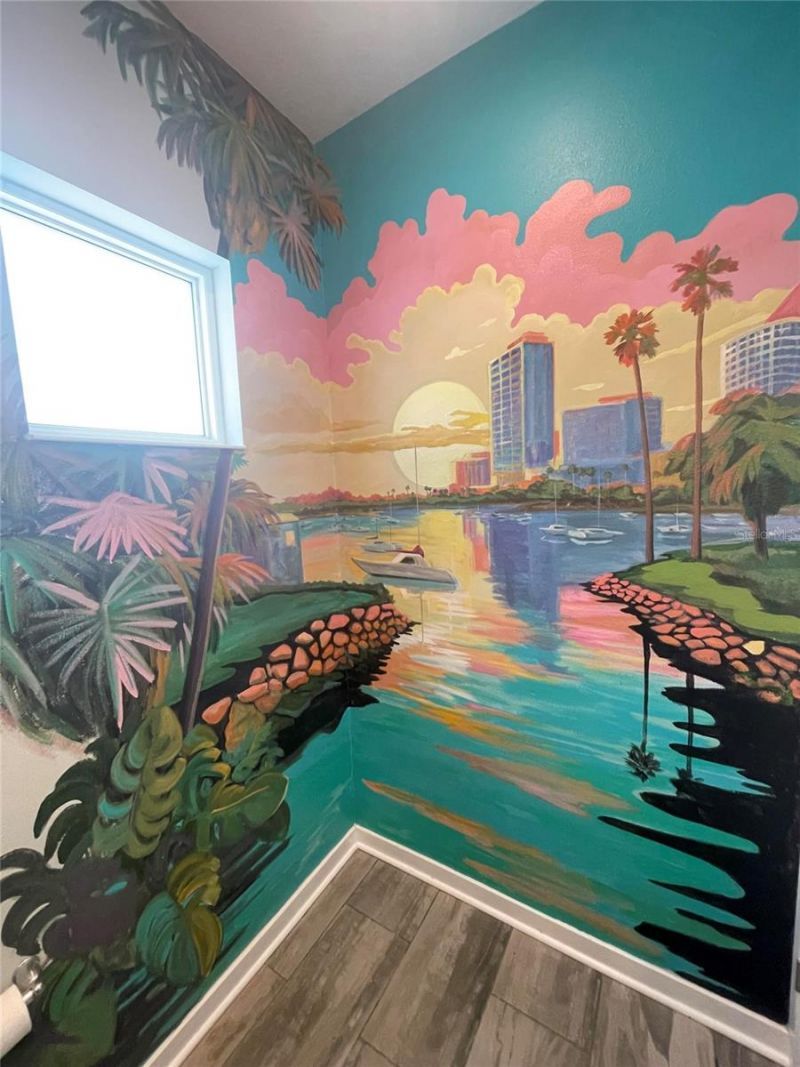 343 8th Street N, Saint Petersburg, FL 33701 Photo