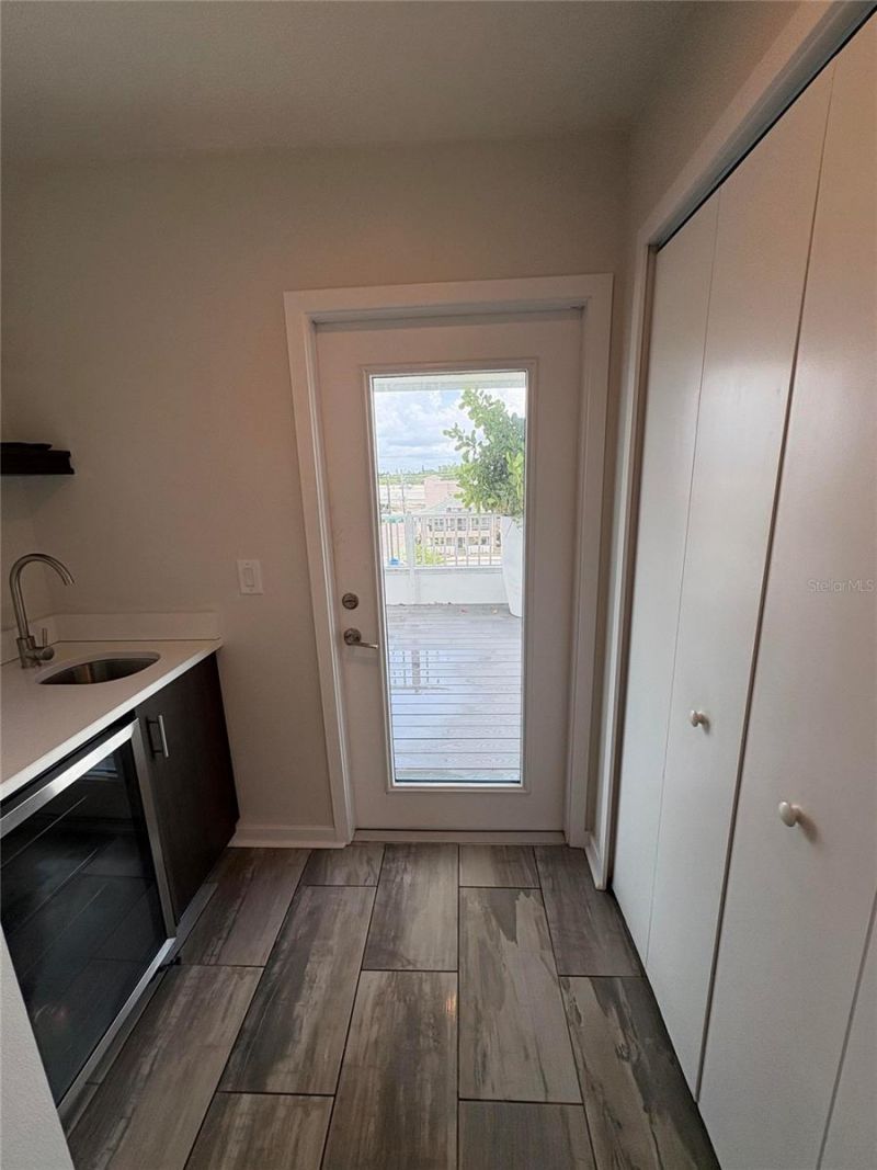 343 8th Street N, Saint Petersburg, FL 33701 Photo