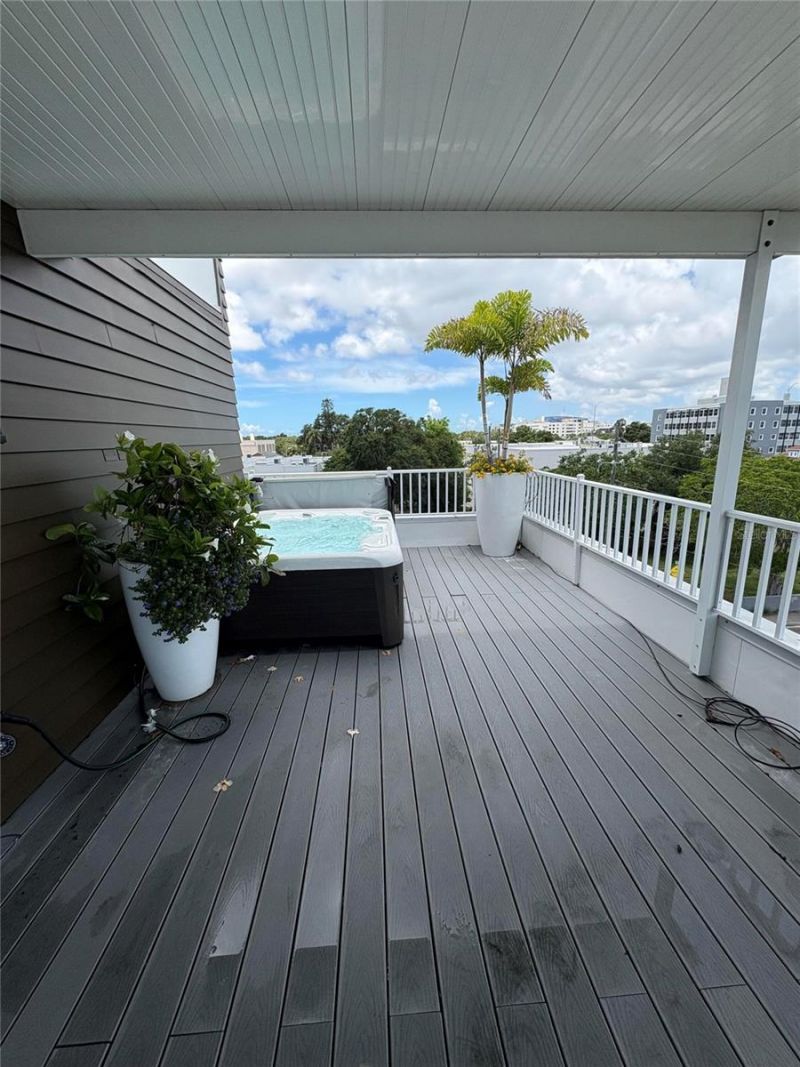343 8th Street N, Saint Petersburg, FL 33701 Photo