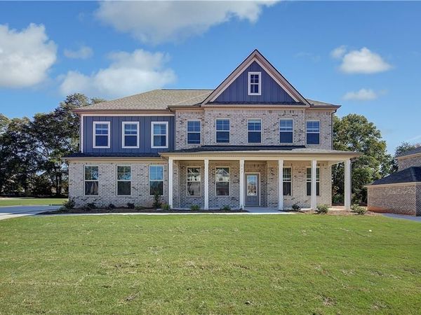 125 Haverling Pass , Hampton, GA 30228