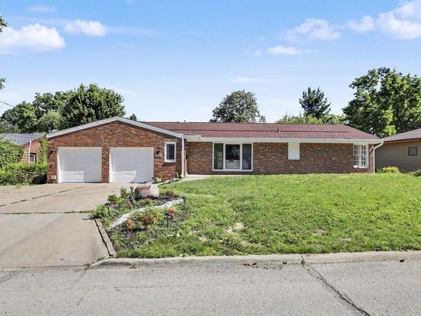 6903 Colby Avenue, Windsor Heights, IA 50324