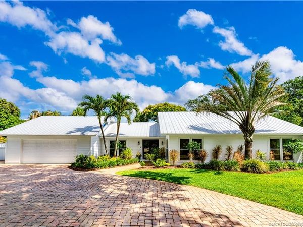 10 Ridgeland Drive , Stuart, FL 34996
