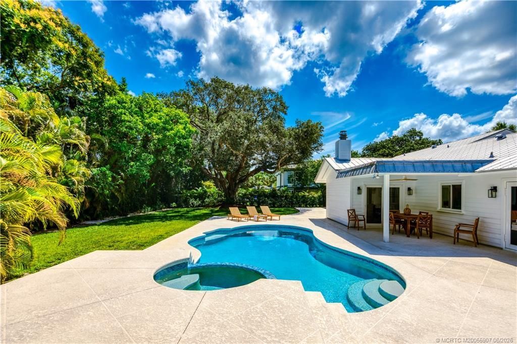 10 Ridgeland Drive , Stuart, FL 34996 Photo
