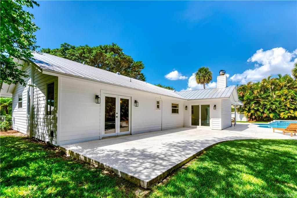 10 Ridgeland Drive , Stuart, FL 34996 Photo