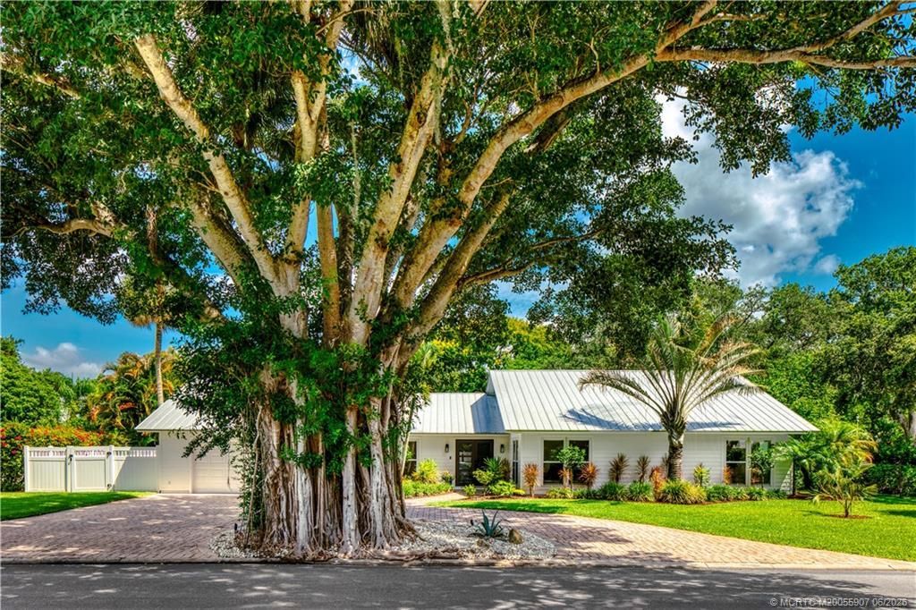 10 Ridgeland Drive , Stuart, FL 34996 Photo