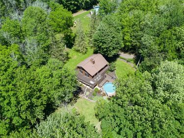 7733 E Port Bay Road, Wolcott, NY 14590