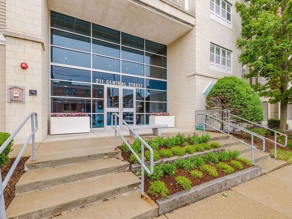 211 Central St, Unit A111, Norwood, MA 02062