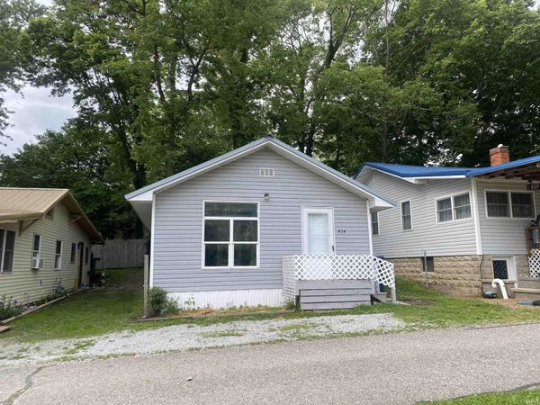 414 W Coy Avenue, Silver Lake, IN 46982