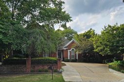 128 Spring Valley Court  photo 4