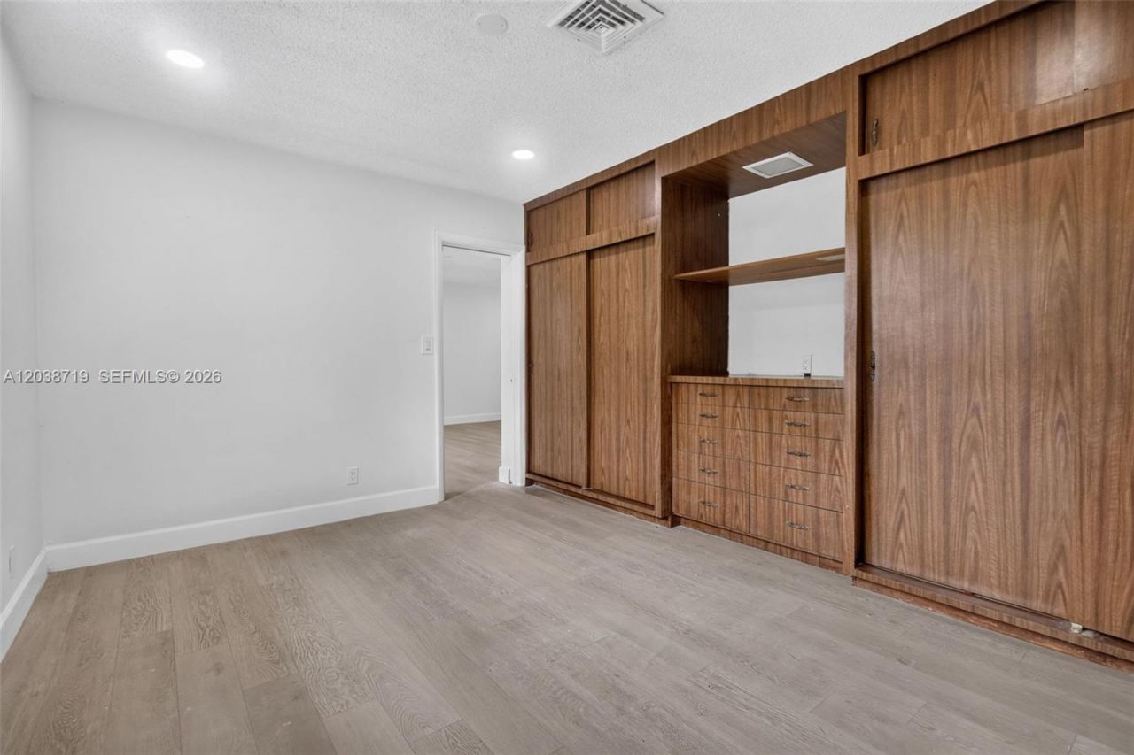 258 SW 8th St , Dania Beach, FL 33004 Photo